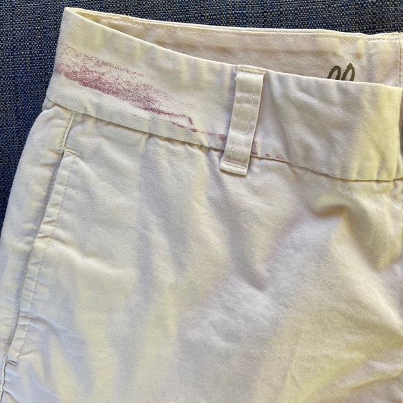 Khaki Shorts by Gap size 00 - Picture 5 of 8